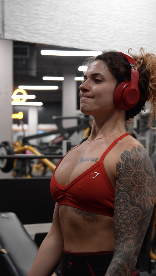 Alessia Lazzini, trainer Vertex, in sala pesi